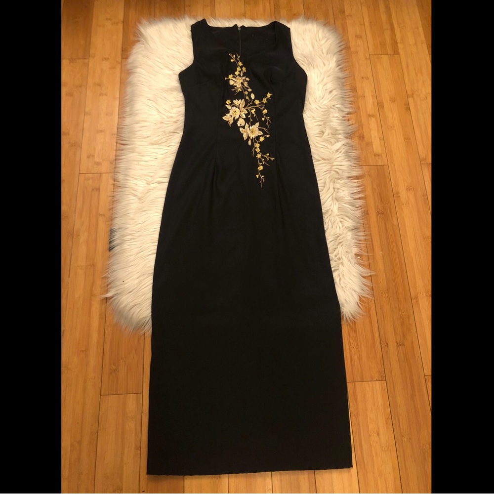 Golden Embroidered Floral Sleeveless Bodycon Midi Black Women Dress size S